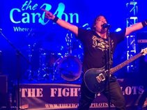 THE FIGHTER PILOTS Tribute to the FOO FIGHTERS