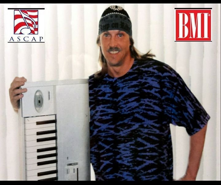 Sonic Rip Pin Reverbnation