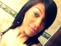 ReverbNation profile picture for @omaira