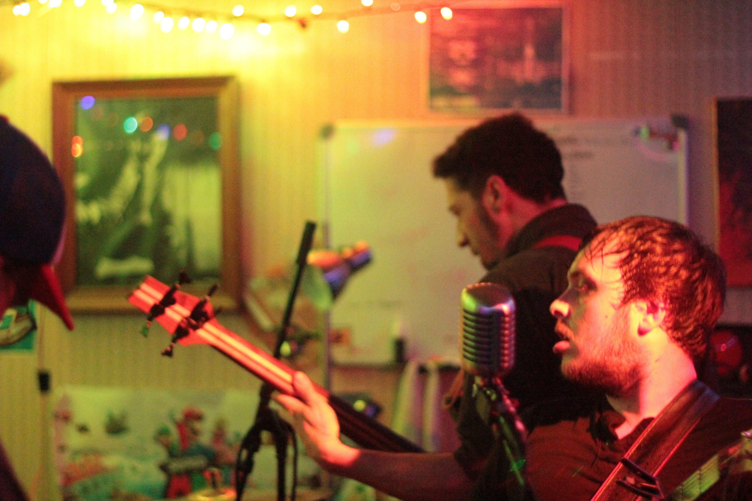 ReverbNation profile picture for @paperback