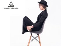 Monochromea