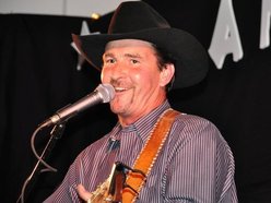 Lee Dinwoodie
