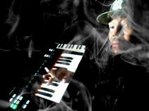 (MR. J. Beatz)