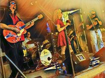 Cee Cee & the Riders