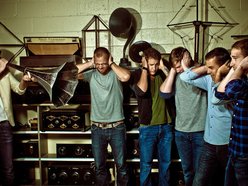 Image for Bronze Radio Return