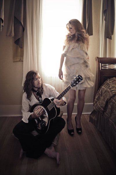 ReverbNation profile picture for @hallways