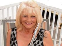Flutist Geri Rizzo