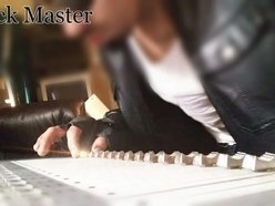 TRACKMASTER