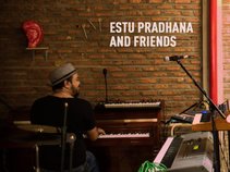 estu pradhana and friends