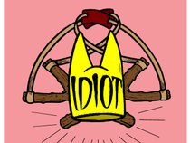 Idiot