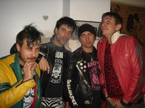 ZORRAS ADOLESCENTES