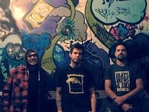Truant Minds