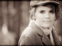 Kelly Menhennett