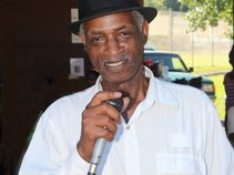 Singin' Sam  Moore