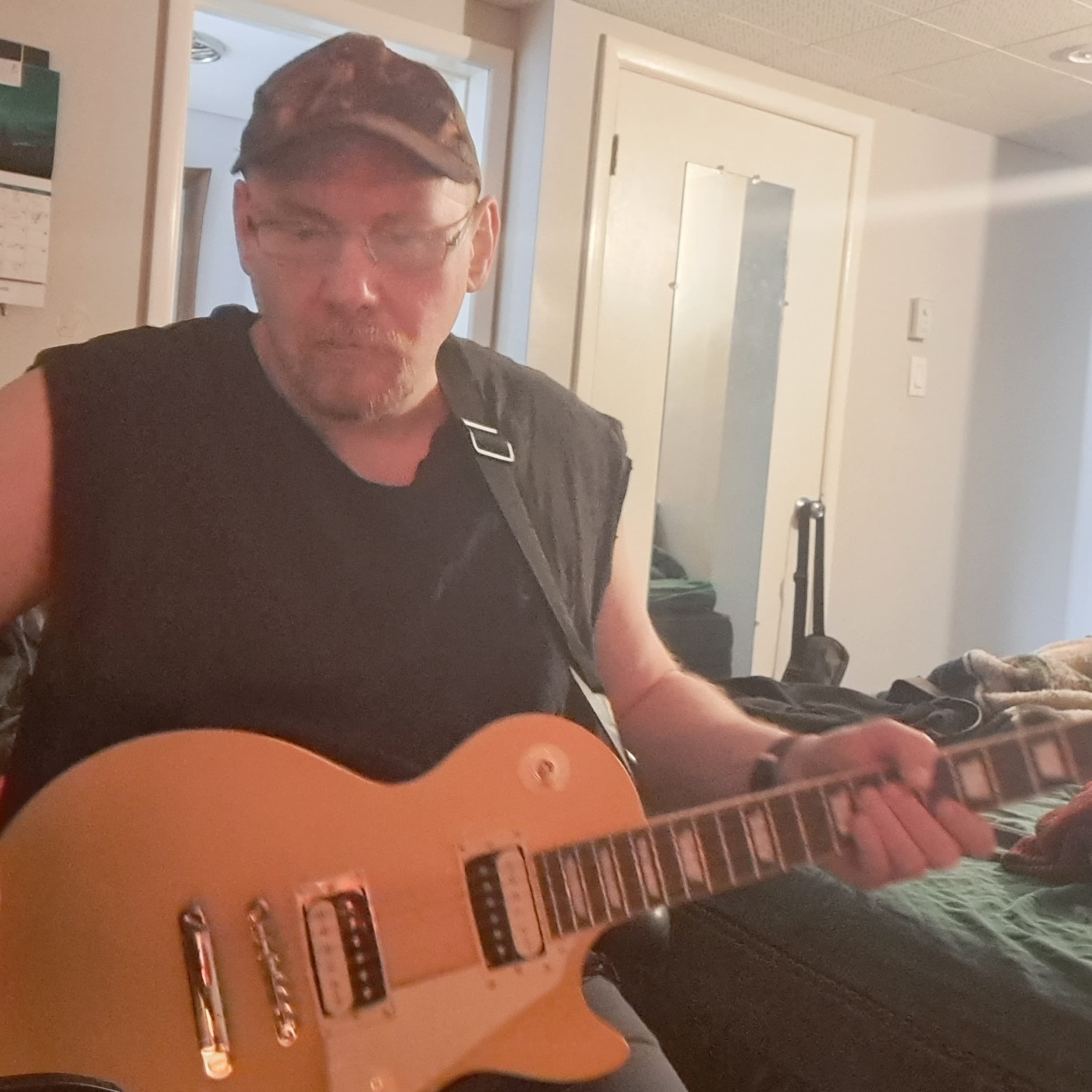 Bruised Reed xoxo | ReverbNation