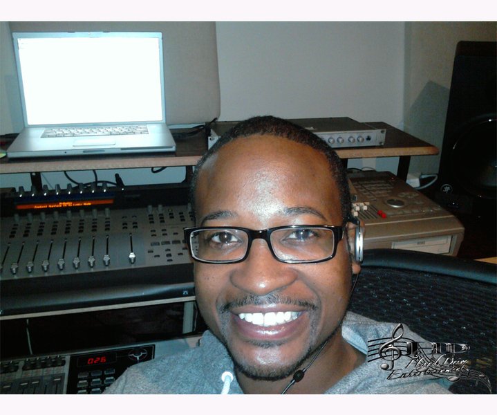 ReverbNation profile picture for @coincide