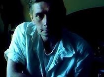 Ed.Rokx-------ANARCHIST