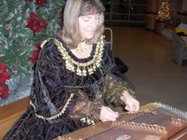 Tracie Henson - Strings of Glory Music