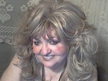 Maxine Sands (Official) Home