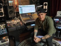 Caine Lee - Producer Engineer RLA