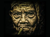 Chiefing Cloves