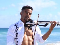 Gareth Johnson / Evolution