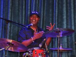 Doctor Love /with 2012, 2017 BMA WINNER Biscuit Miller