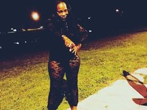 EL'RIDA CHICK - DELTA 1ST LADY*