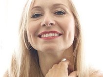 Laura Fernandez