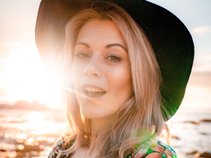 Alice Took The Stairs