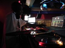 DJ E Double a.k.a. Ichiban DJ