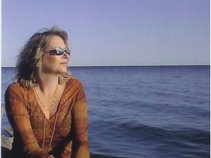 Lorraine Davies