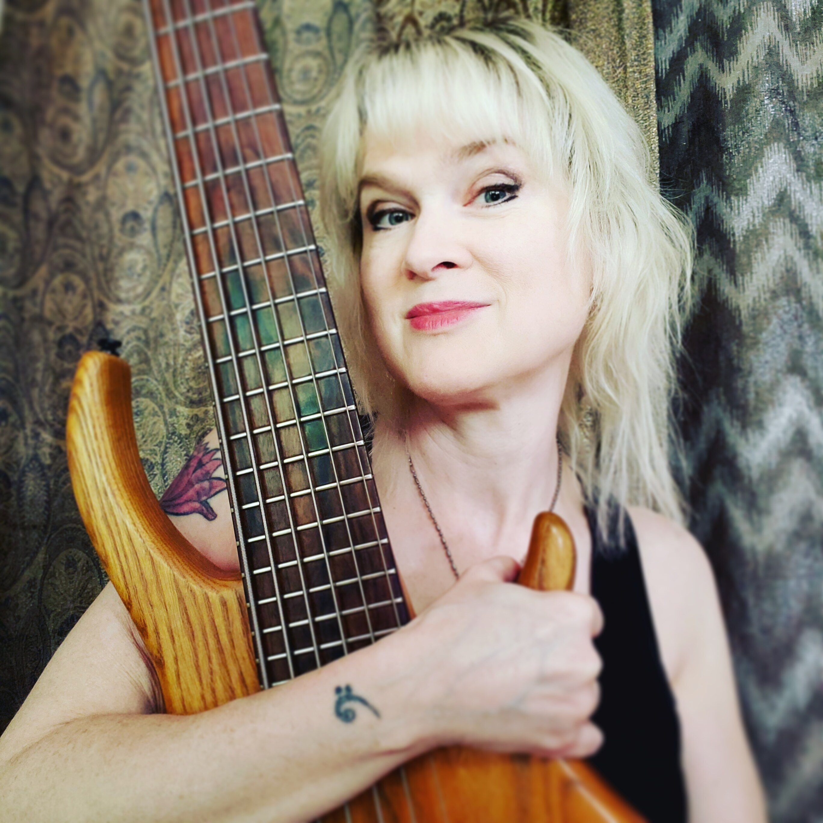Lisa Mann | ReverbNation