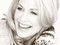 Kelly Lynn Gitter
