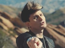 Jaysin Voxx [ @JaysinVoxx ]