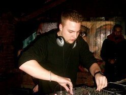 Image for Dj 42floor aka(Th4)...91db Synth keyboard player