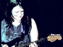 BLUES GUITARIST MARTA GEE