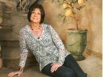 Darlene Rhodes