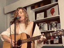 Amanda Carson Riley (Manda Riley)
