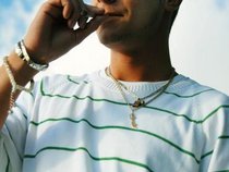 aziz PRODUCER/BEATMAKER/COMPOSER