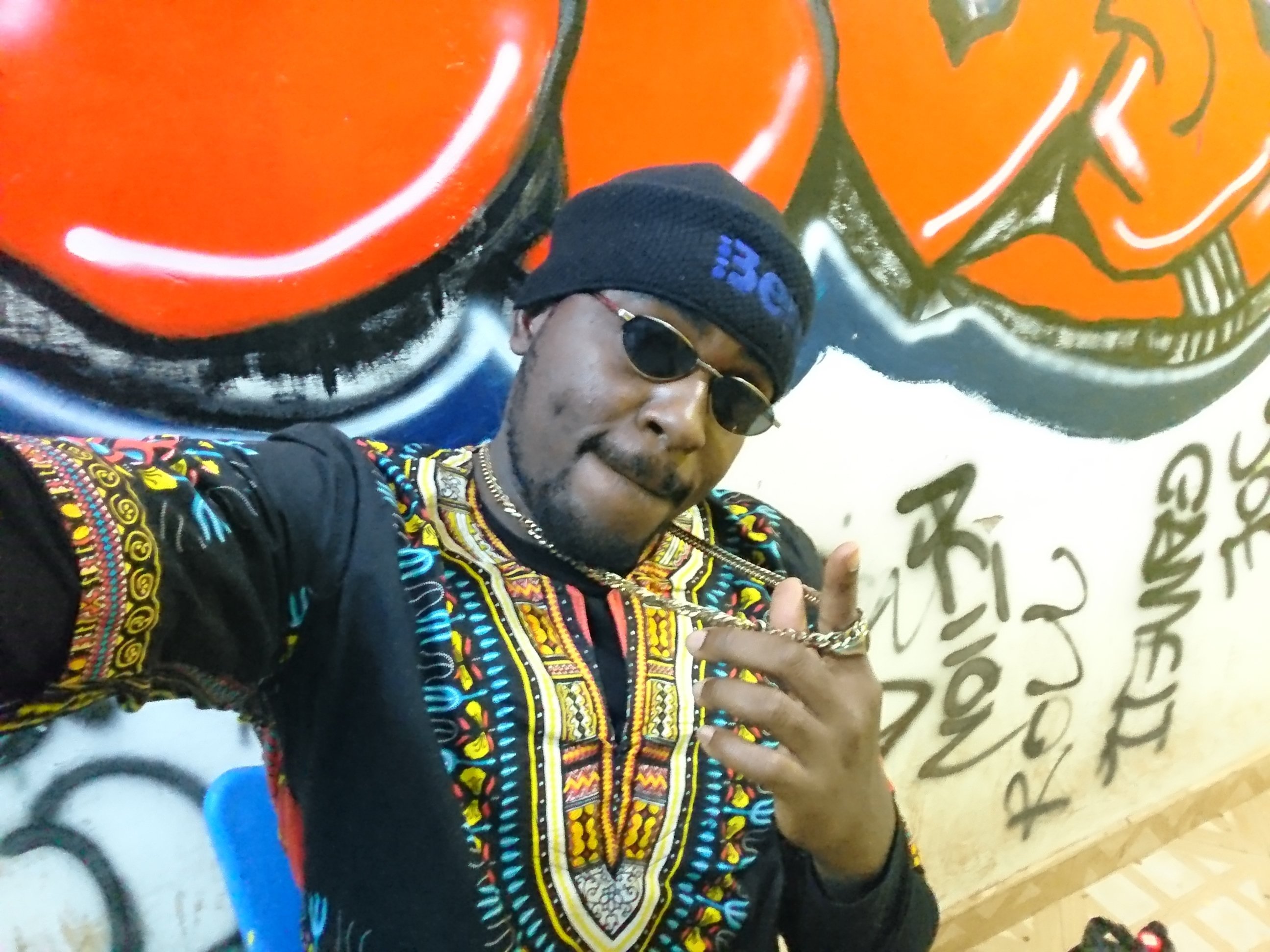 ReverbNation profile picture for @gladstone