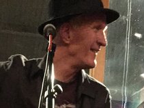 MARK LAURENT