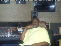 Kevin Barnes
