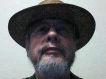 Gilbert Salinas