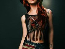 evie