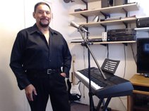 (The Entertainers) With Paul C Saenz:)