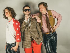 Alternative Radio