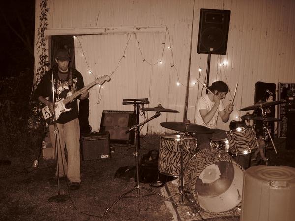 ReverbNation profile picture for @err