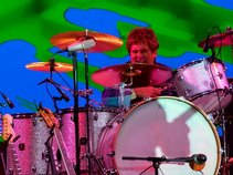 Johnny Agostino's Kartune