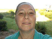 Amanda J Sullivan